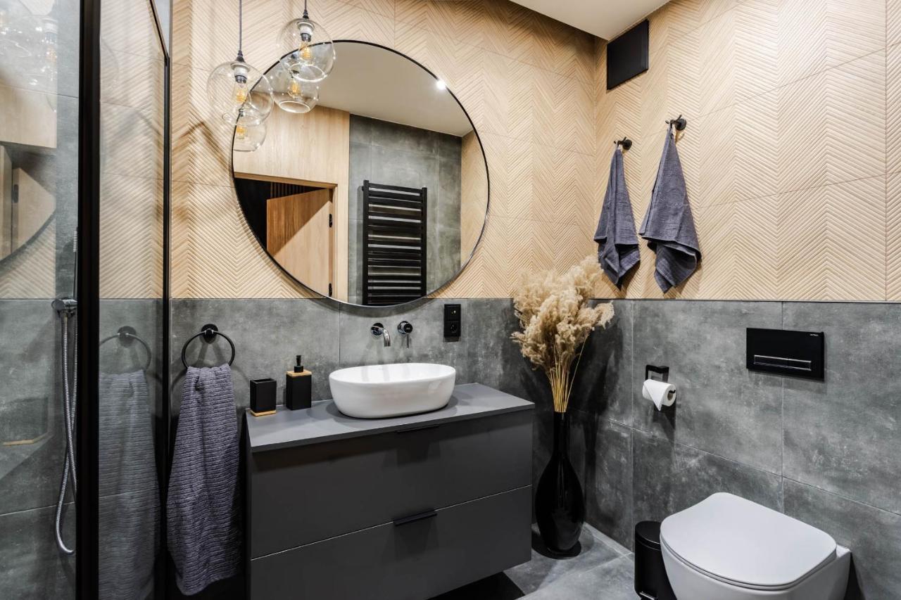 Klimatyzowany Apartament Very Berry Z Parkingiem W Poznaniu By Noclegi Renters Екстер'єр фото